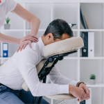 10 REASONS WHY HR DEPARTMENTS SHOULD INVEST IN OFFICE MASSAGES 13